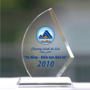 Quà tặng khen thưởng tại TopGift